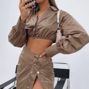 Womens Long Sleeve Crop Top, Brown, White Fox, XS NWT